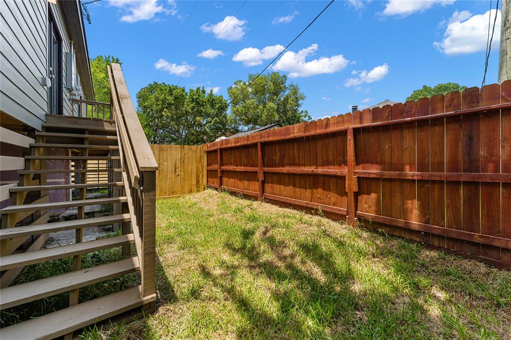 5210 Rue Street  , Houston, Texas image 31