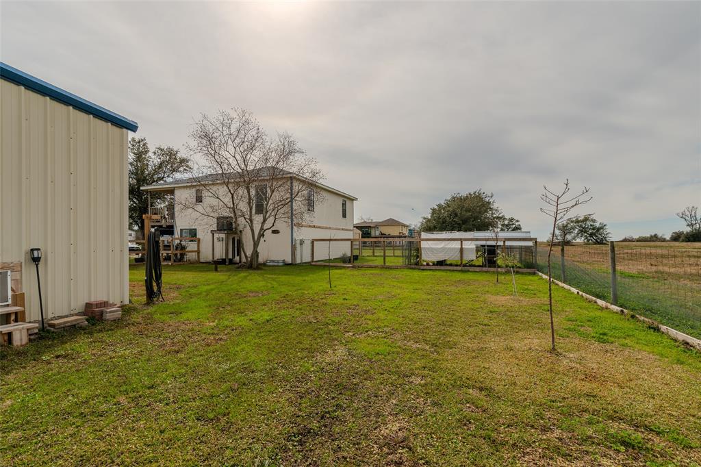 108 Linda Street , Anahuac, Texas image 28