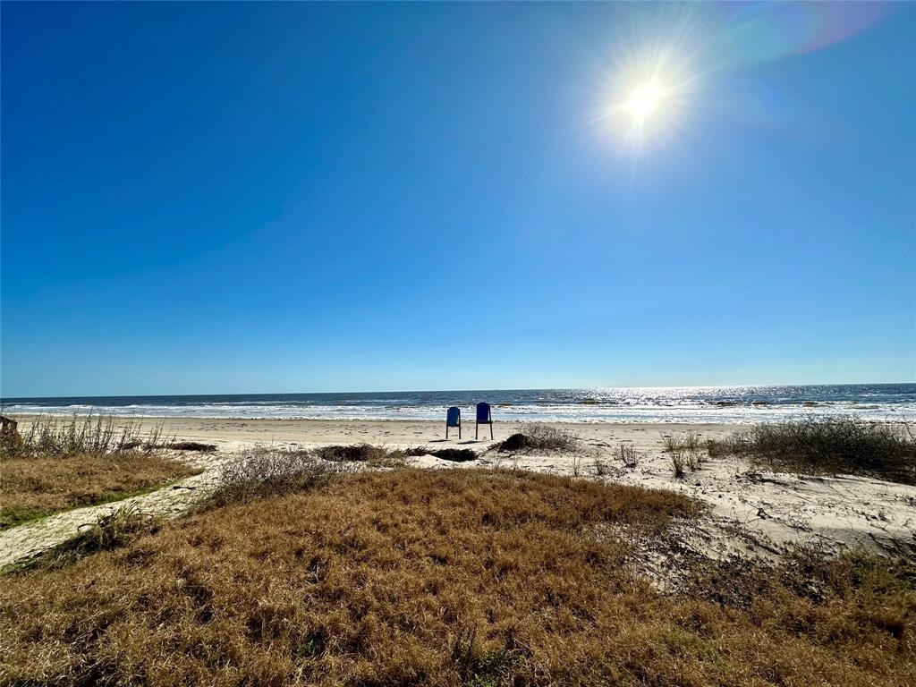 - Santar Loop , Surfside Beach, Texas image 7