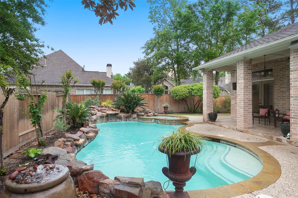 10 Dresden Place, The Woodlands, TX 