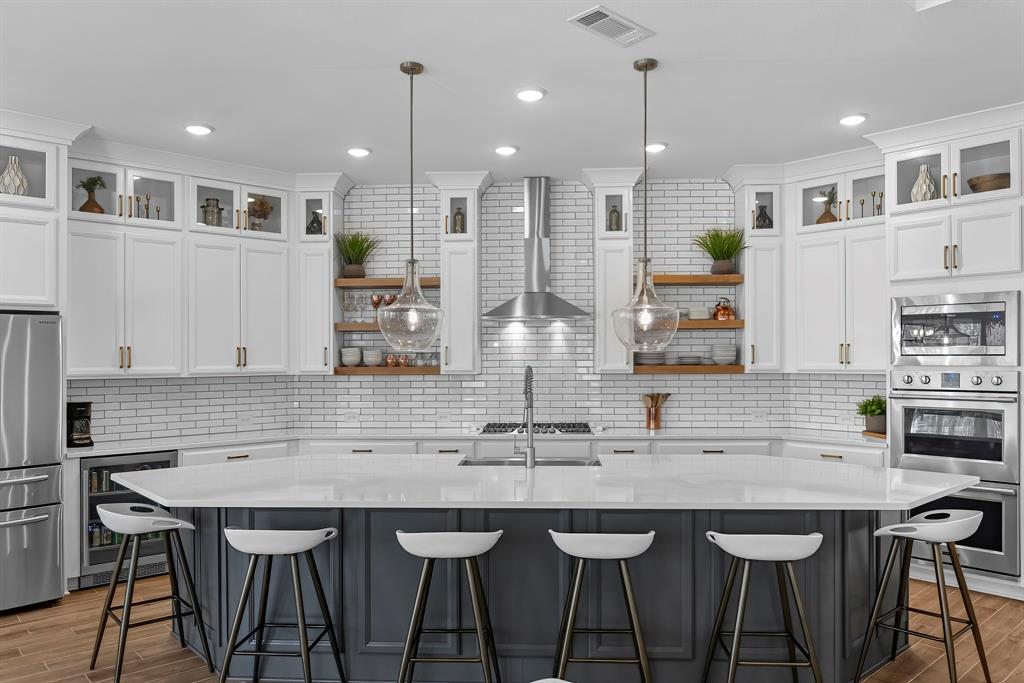 2909 Oakcrest Mdw Ct