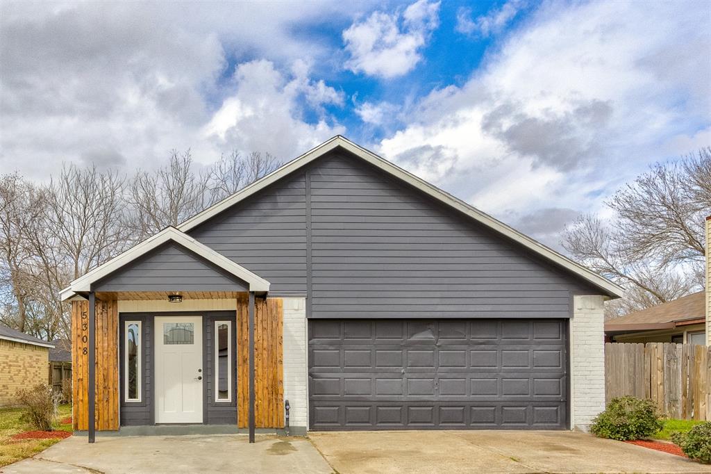 5308 Deborah Ln