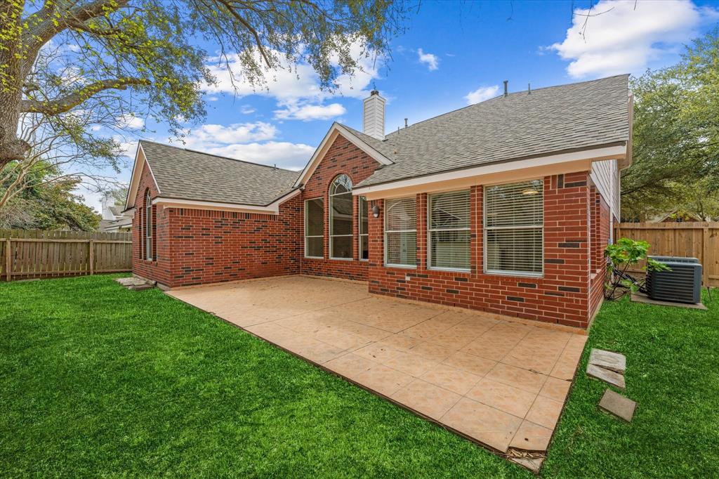 17426 Little Riata Dr, Houston, TX 77095 - HAR.com