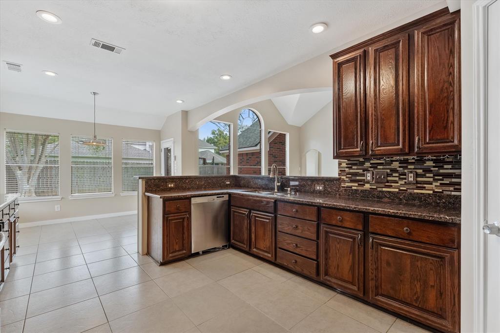 17426 Little Riata Dr, Houston, TX 77095 - HAR.com