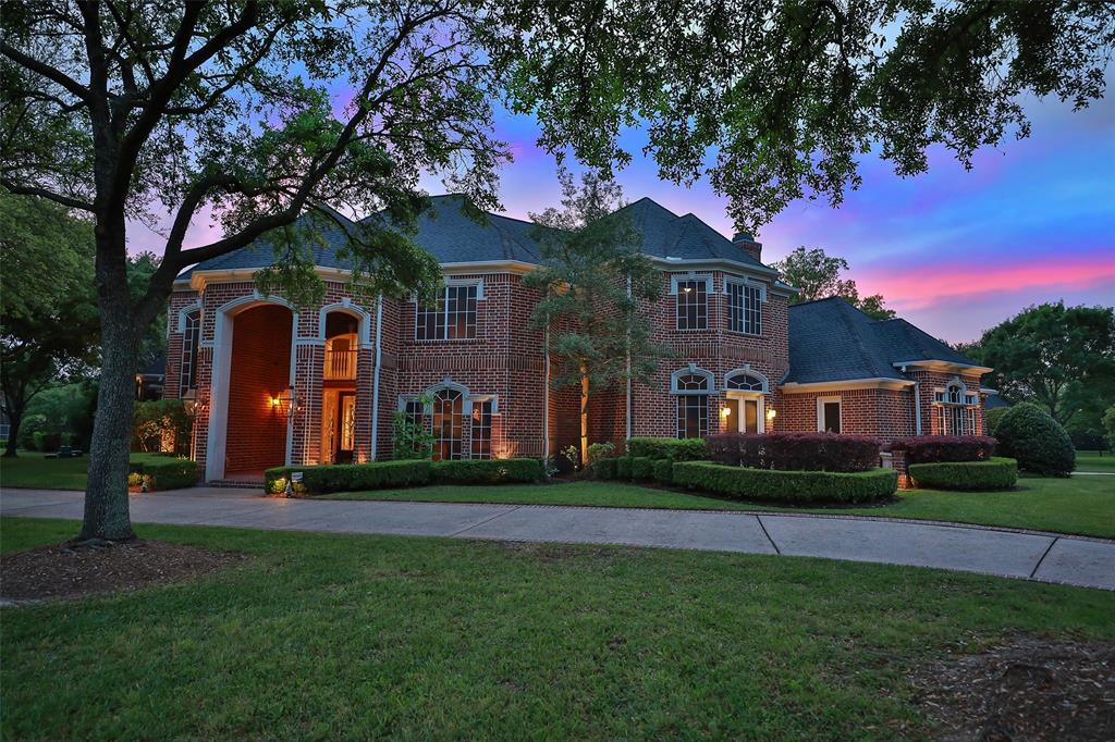 12802 Wondering Forest Drive, Tomball, TX 