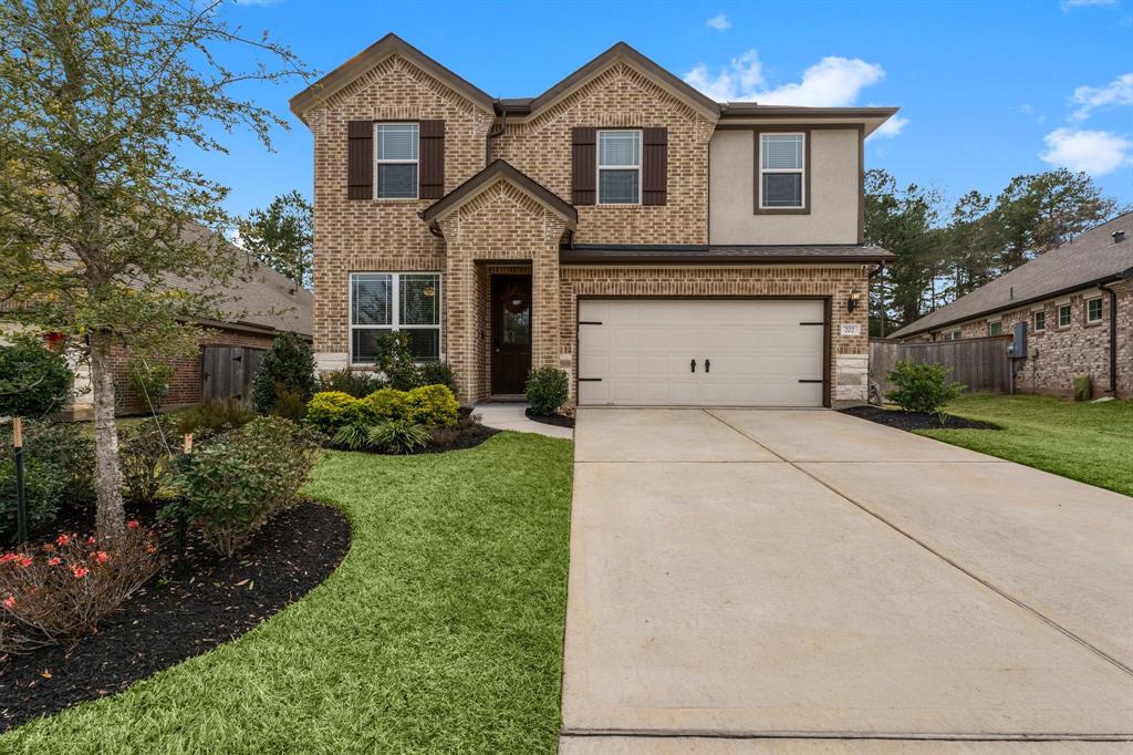 202 Speckled Woods Place, Conroe, TX 77318