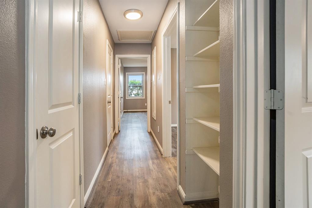 An opening to the left allows an open feel to the kitchen and dining area.