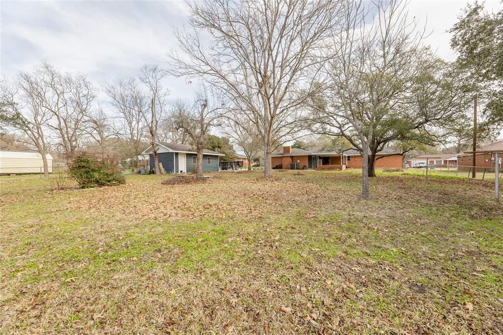 227 N Post Oak Street , Navasota, Texas image 27