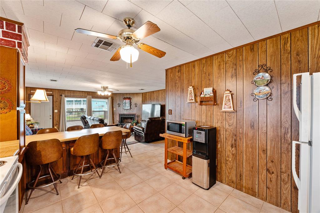 The heart of this home is a kitchen adorned with ample counter space, and a convenient layout that makes culinary adventures a joy.