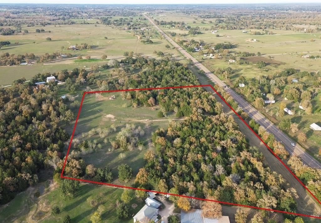 Just 5 miles outside of charming Hallettsville sits this 17 acre property with no restrictions waiting for you to make it your own. Build your dream home or a weekend getaway with ease as electricity is right next door. The property is not in a flood plain and is currently AG exempt.