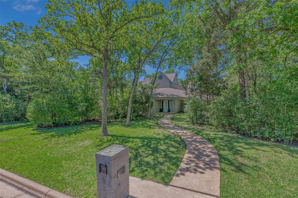 2900 Colton Place, College Station, TX 