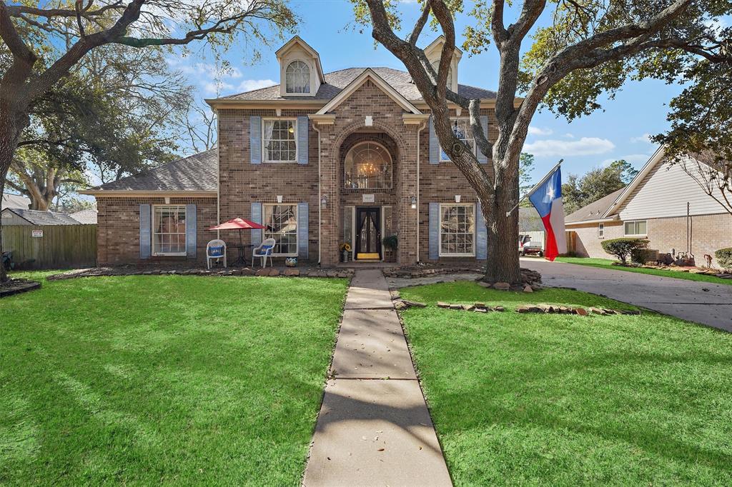 22107 Unicorns Horn Ln