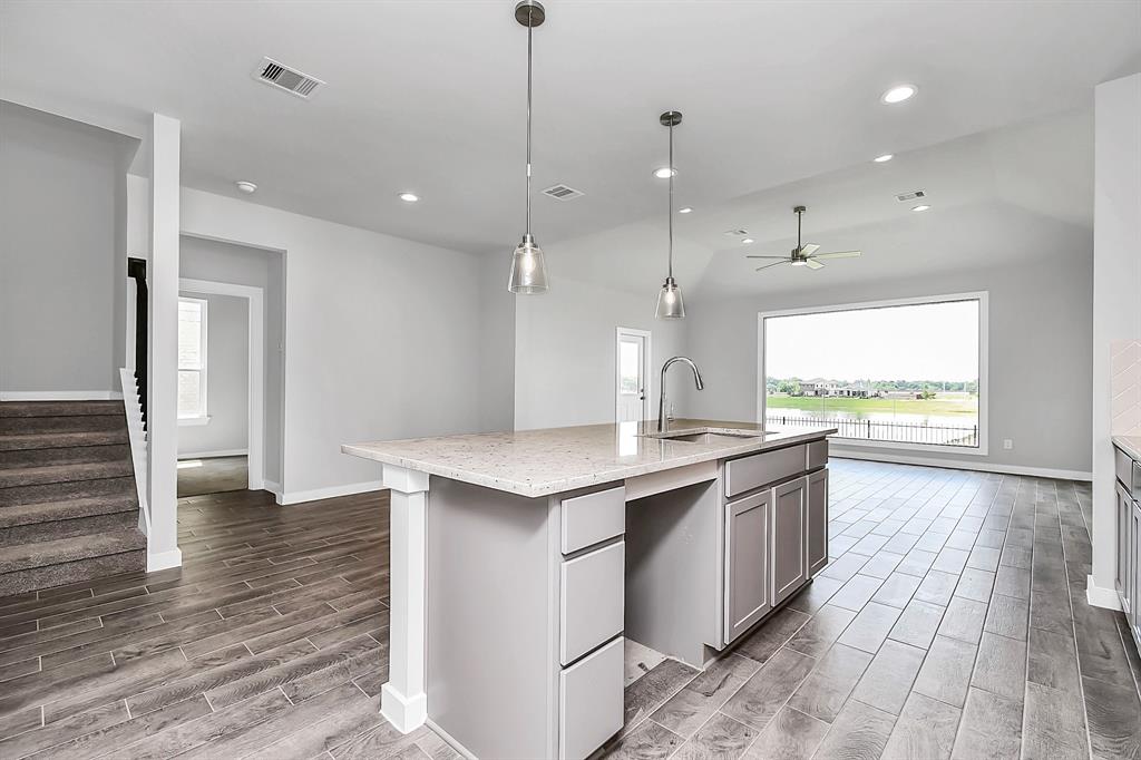 This kitchen is by far any chef’s dream!