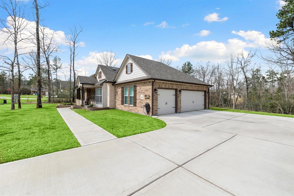 18207 Samie Nell Court , Willis, Texas image 9