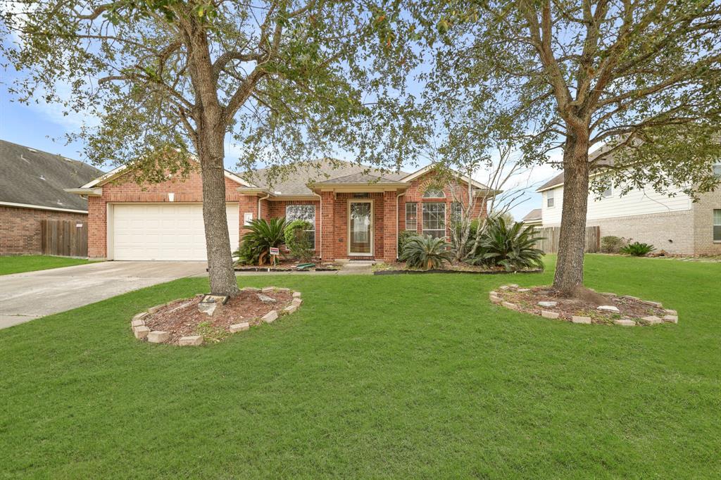 4003 Whitlam Drive, Pearland, TX 
