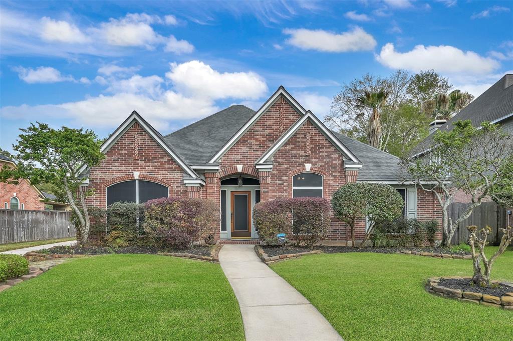 3514 Valley Chase Drive, Houston, TX 
