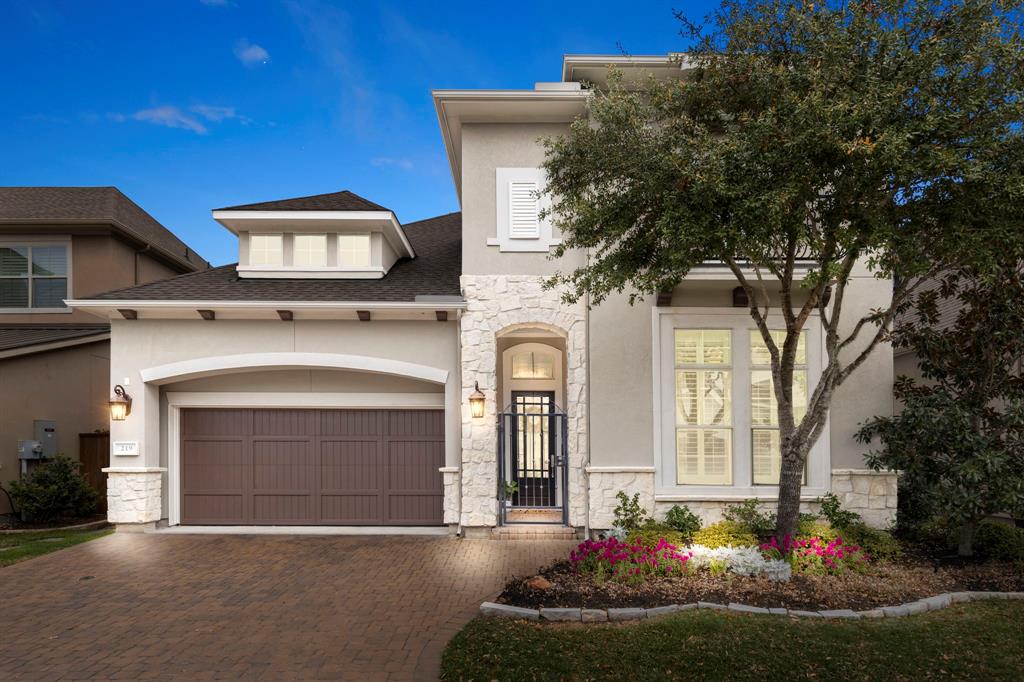 219 Sonoma Court, The Woodlands, TX 