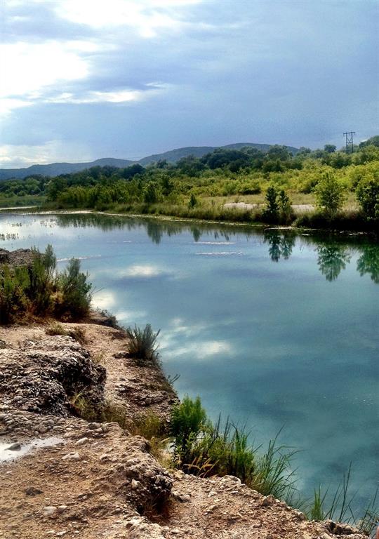 Minutes away from the Nueces River