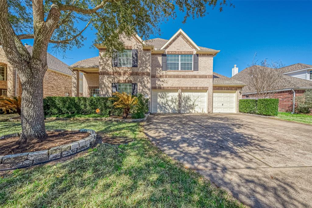 11007 Leigh Woods Drive, Cypress, TX 