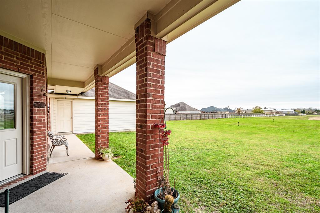 8950 Tumblewood Drive , Beach City, Texas image 41