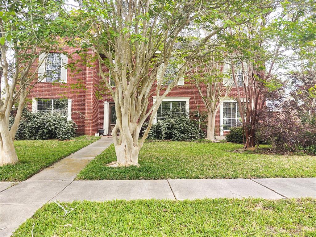 317 Winding Oak Ln
