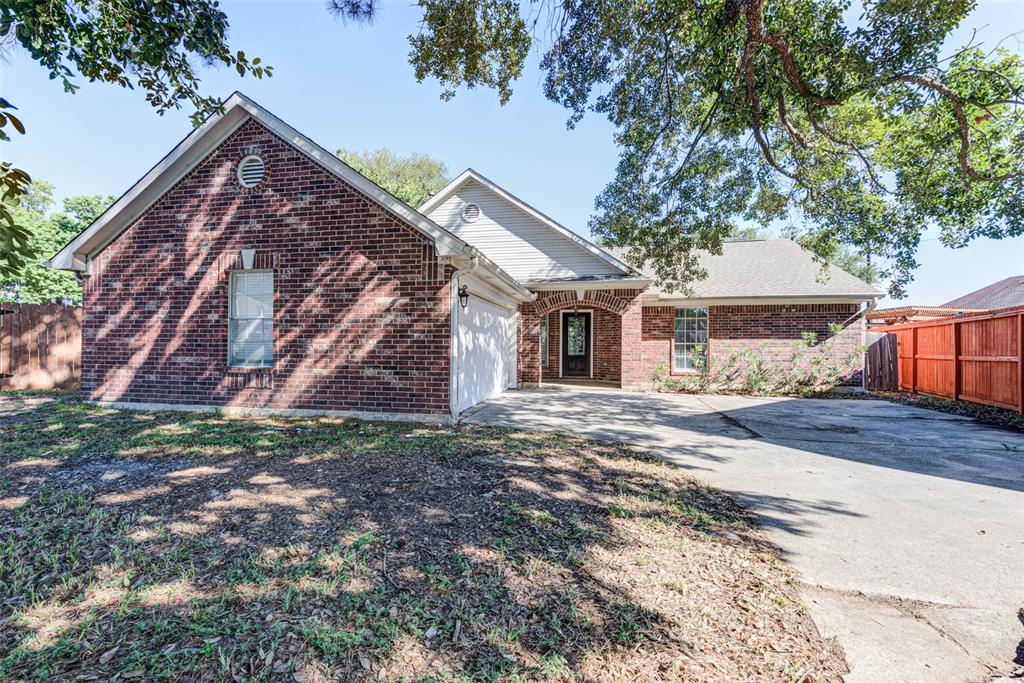 17930 Seven Pines Drive, Spring, TX 77379