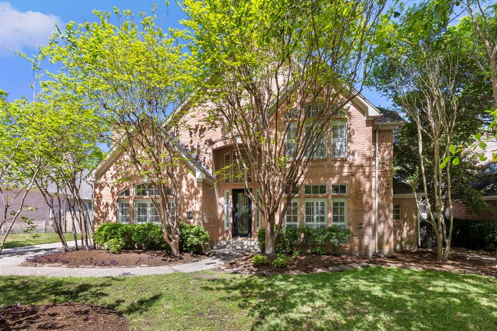 22 Grey Finch Court, The Woodlands, TX 