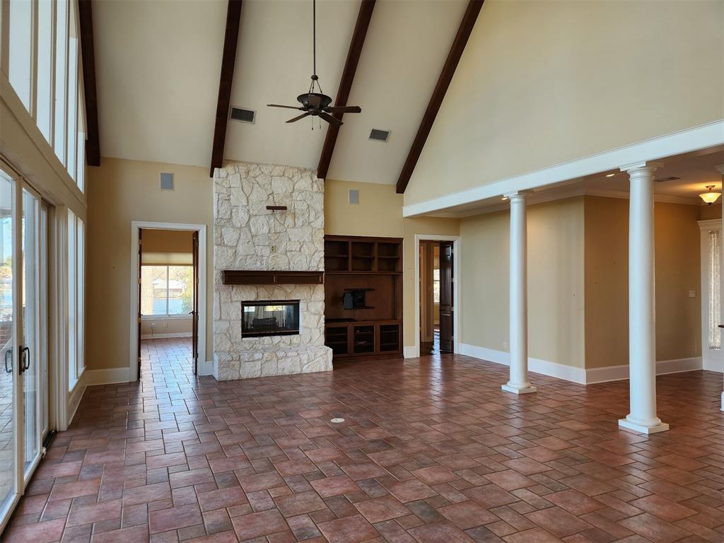 21799 Bluewater Road , Chandler, Texas image 10