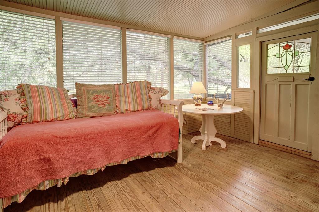 Historic downstairs ensuite