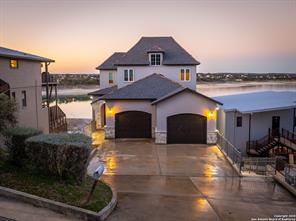 961 HILLCREST FOREST, Canyon Lake, TX, 78133-4432