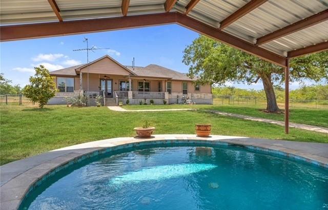1015 County Rd 458
