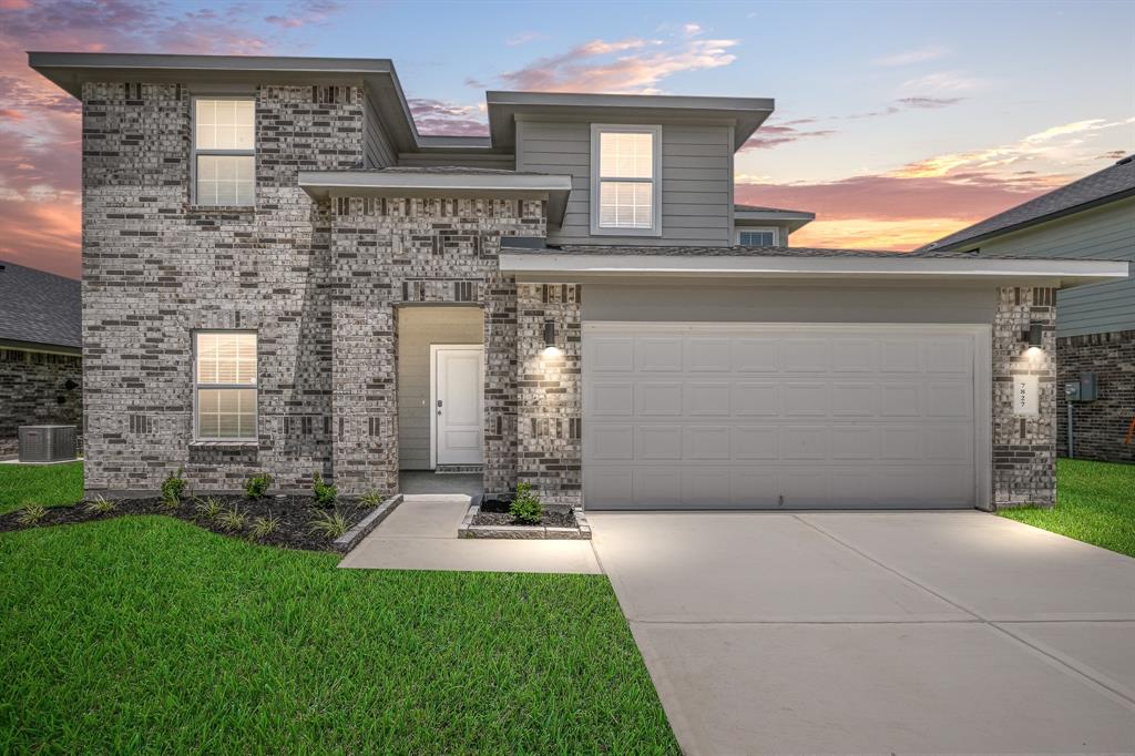 3707 Bartlett Springs Court, Pearland, TX 