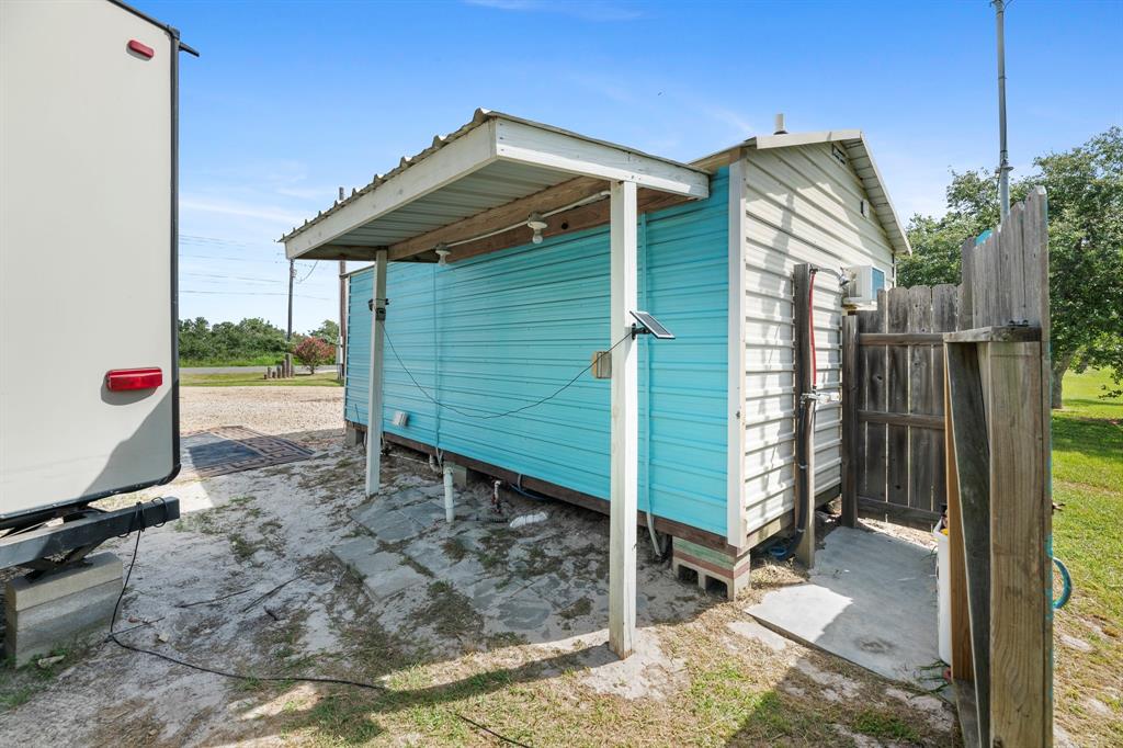 Outdoor Building with Outdoor Shower