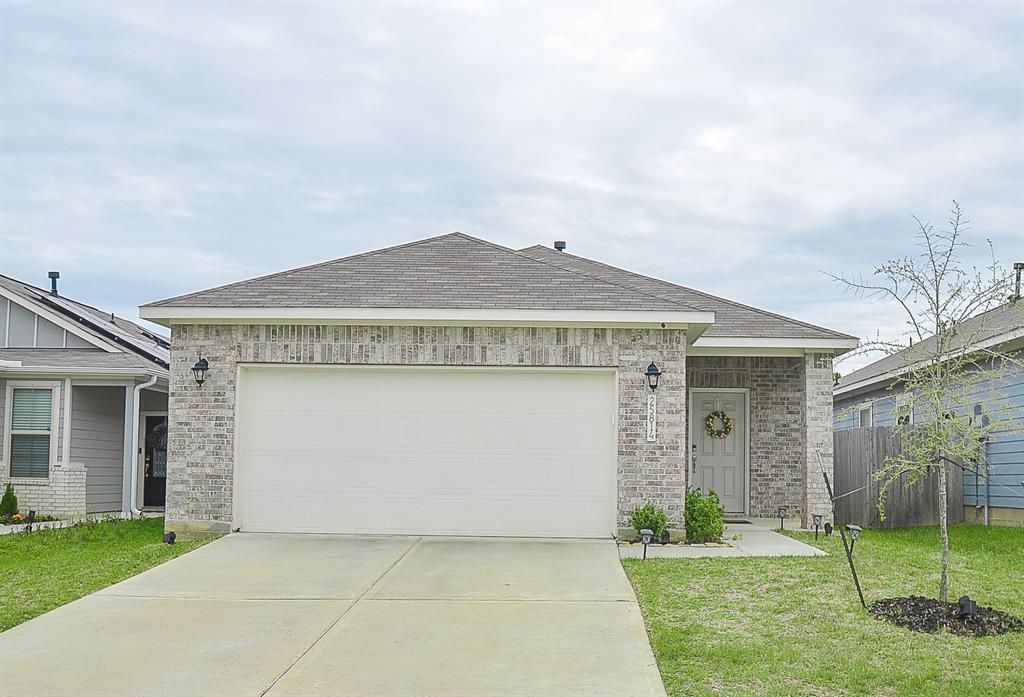25814 Hickory Pecan Trail, Tomball, TX 