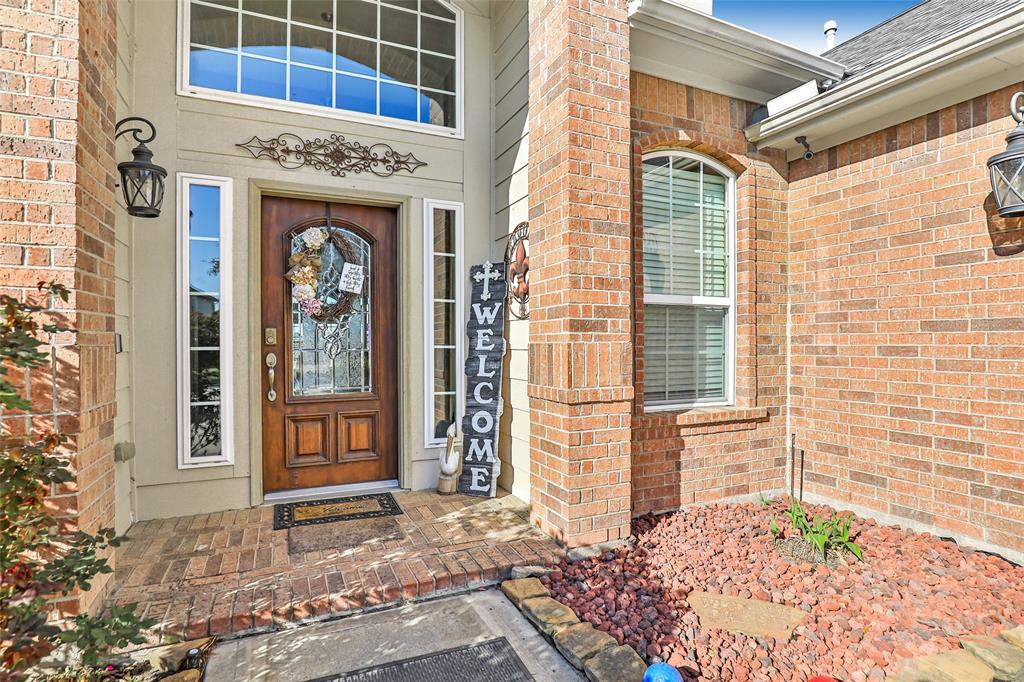 12019 Fall River Pass Ln
