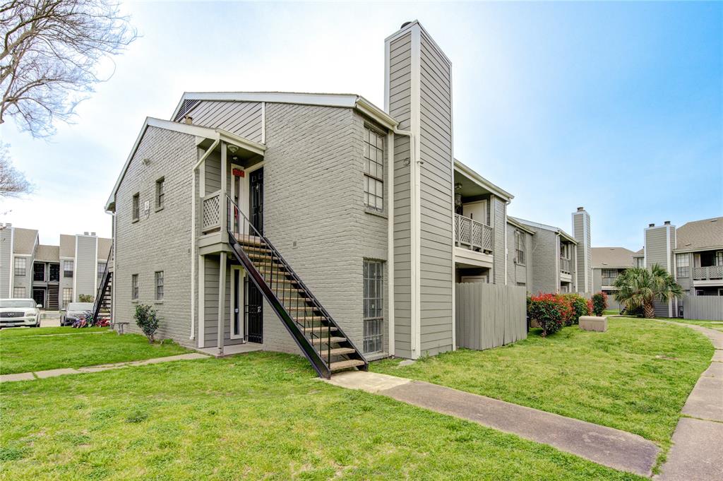 12500 Sandpiper Dr Unit 109