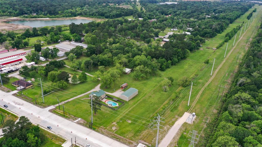 2222 N Main Street , Highlands, Texas image 10