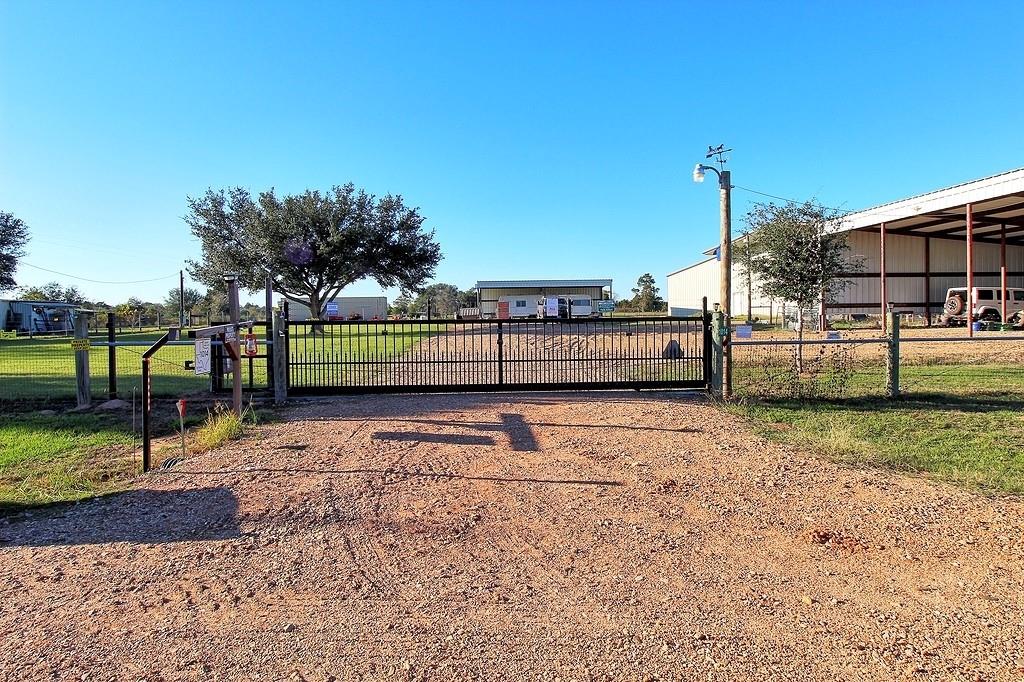 1014 Church Creek Lane , Cat Spring, Texas image 4