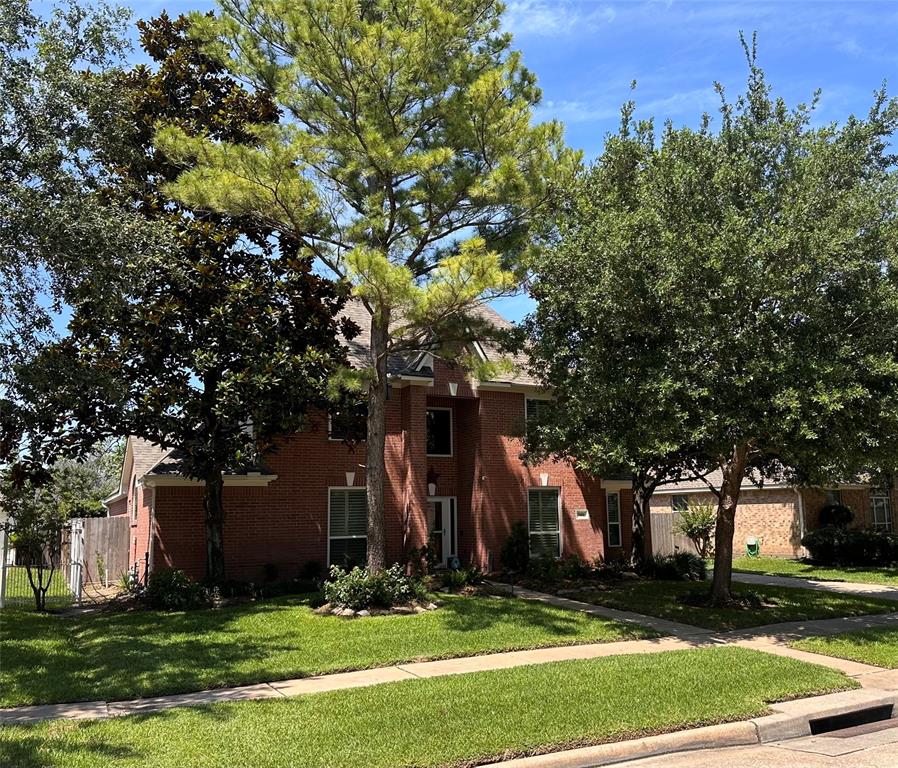 9406 Skipping Stone Ln