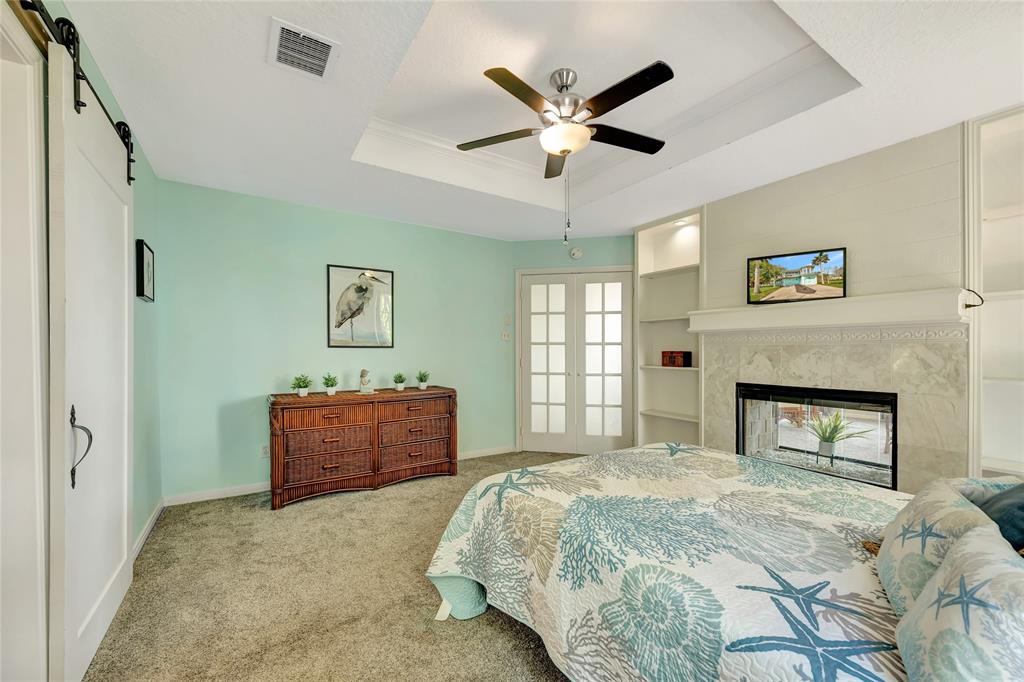 Primary bath with claw tub/shower