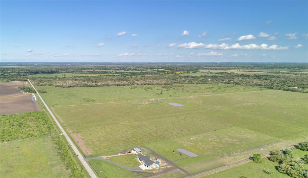 1127 County Road 124  , Edna, Texas image 11