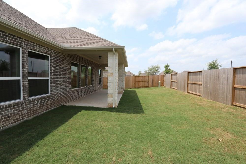 10027 Starry Night Lane , Manvel, Texas image 25