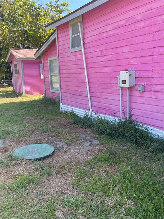 203 Mcneir Street , Anahuac, Texas image 22