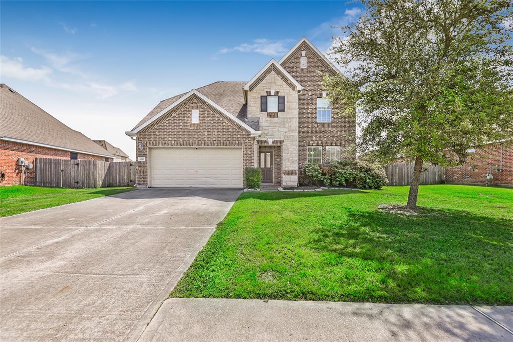 Great stone and brick front elevation