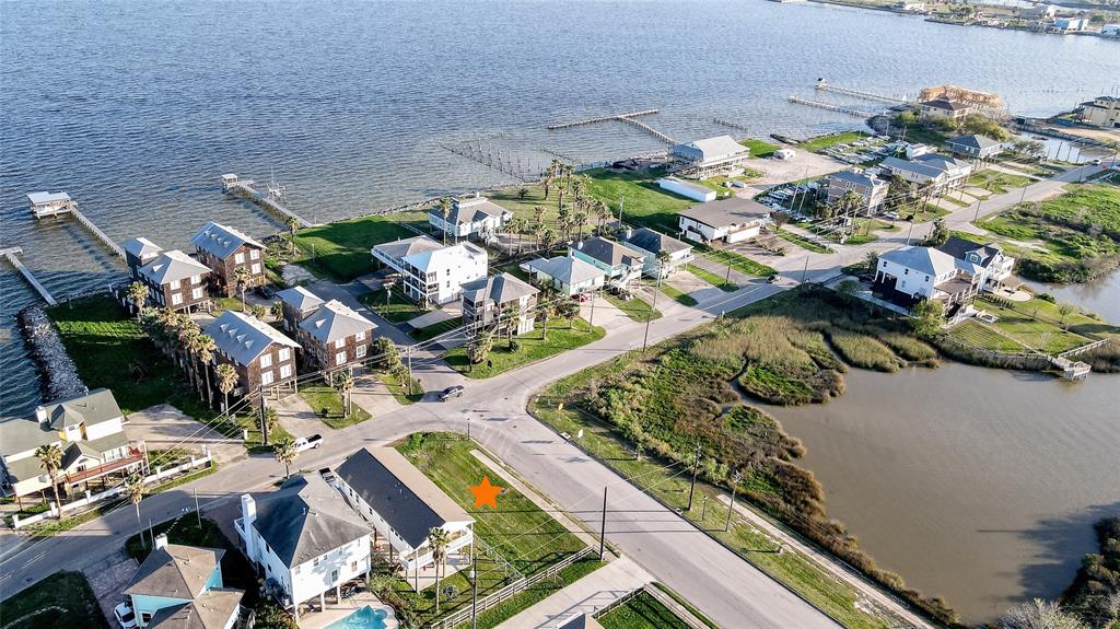 Main Street , Seabrook, Texas image 4