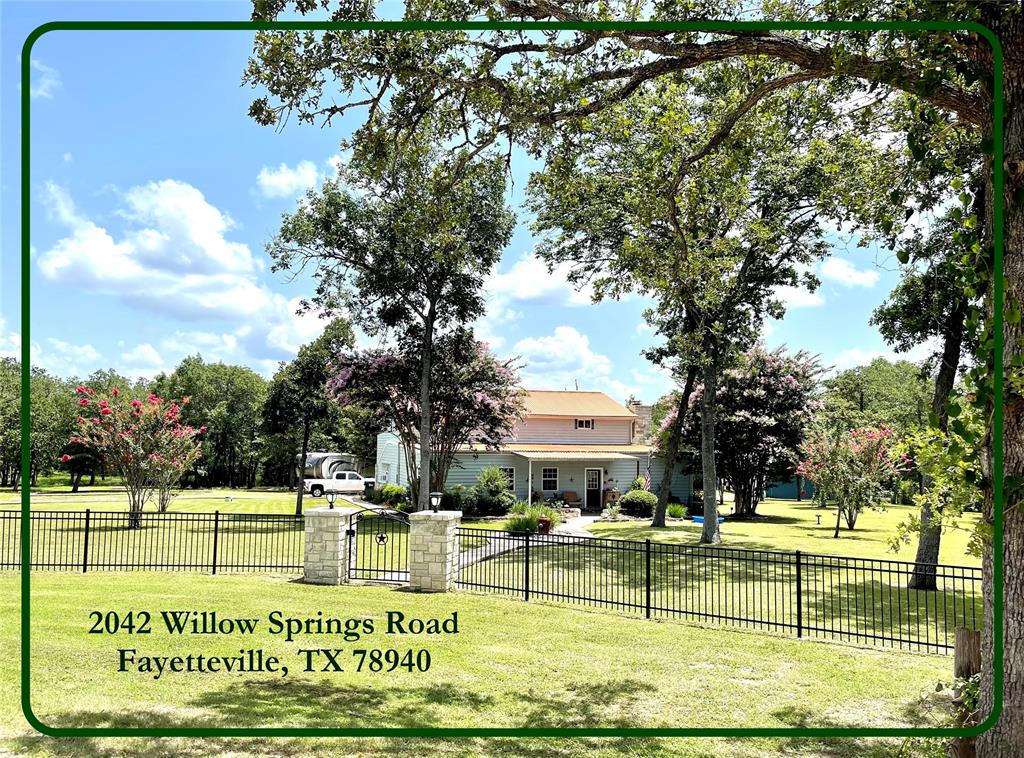 2042 Willow Springs Road, Fayetteville, TX 78940