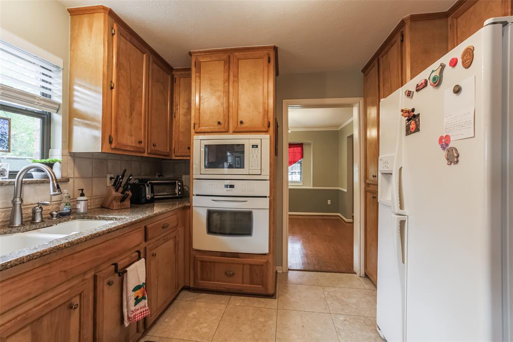 13163 Rummel Creek Rd, Houston, TX 77079