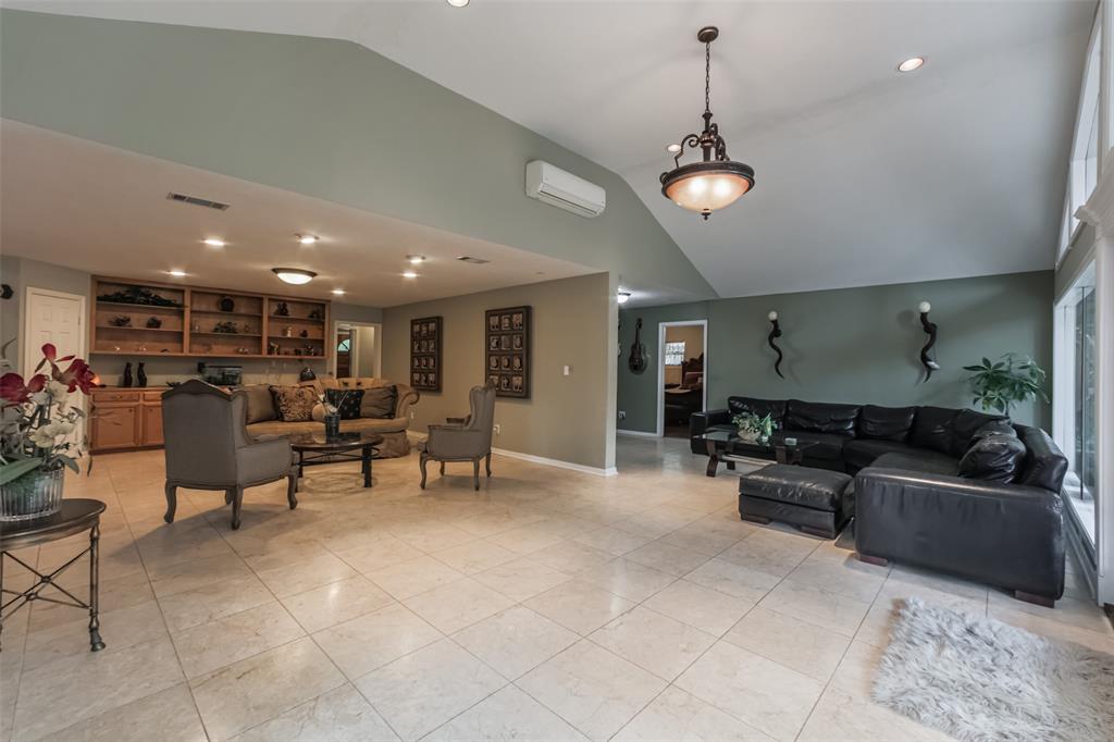 13163 Rummel Creek Rd, Houston, TX 77079