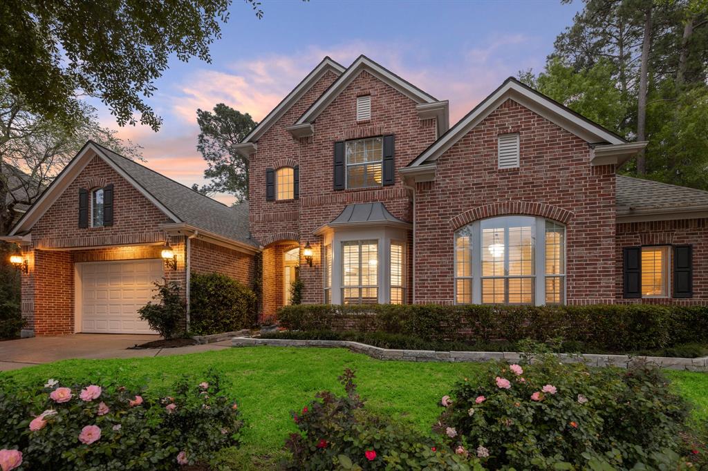 11 Lagato Place, The Woodlands, TX 77382