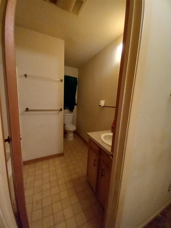 View of full size bathroom